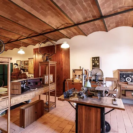 Appartamento Guesthost - Crete Senesi & Comfy *